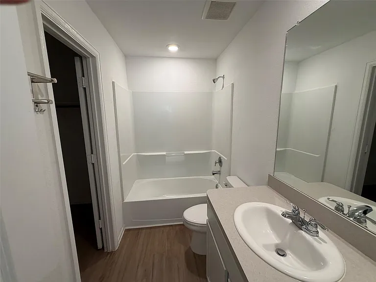 14514 Woodcott Warren Way — Photo 13