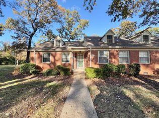 1434 Whilden Pl, Greensboro, NC 27408