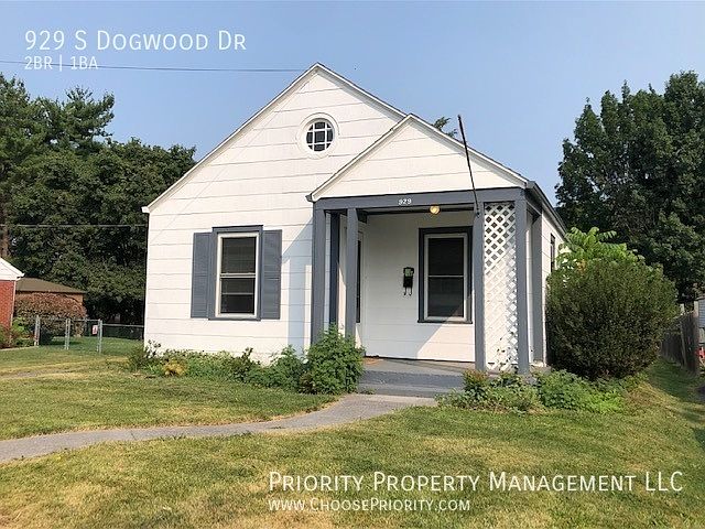 1st image of 929 S Dogwood Dr