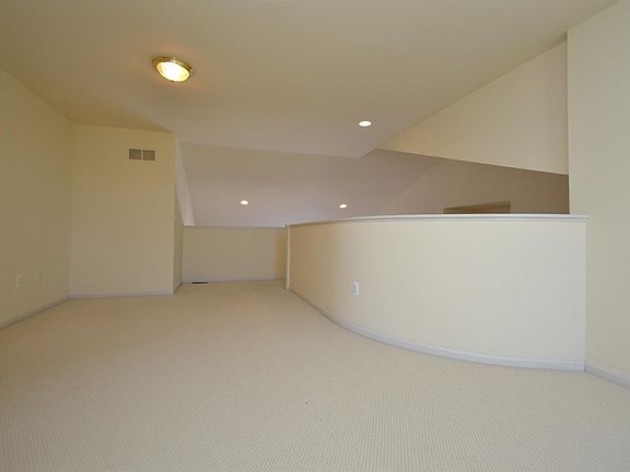 2nd image of 3460 Wooddale Ct