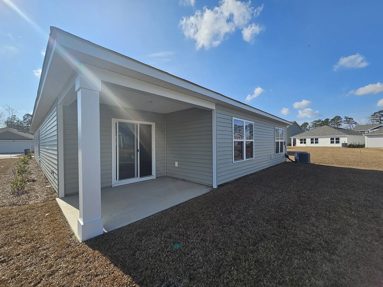 4 bed, $1,985 — Photo 2