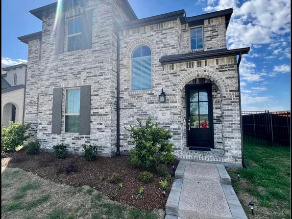 1212 Carnation Dr, Crowley, TX 76036