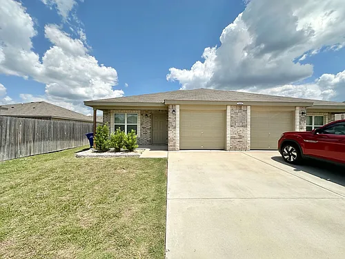1825 Clovis Dr Photo 1