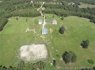 185 Hoofbeat Ln, Montreal, MO 65591