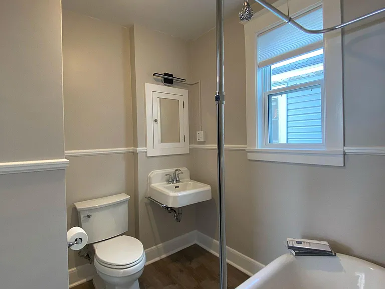 3010 Devonshire St #1 — Photo 10