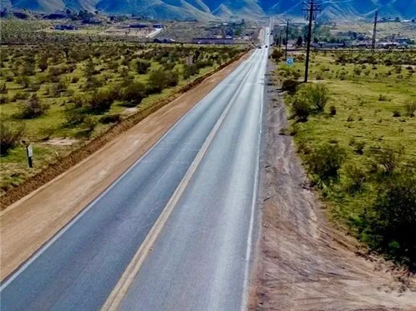 10450 Central Rd, Apple Valley, CA 92308
