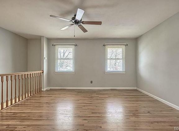 4th image of 501 Thornlea Ct