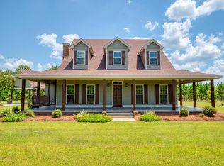 6750 Hutchinson Pond Rd, Hahira, GA 31632