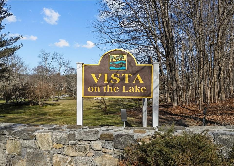 1st image of 611 Vista On The Lake #611
