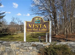 611 Vista On The Lake #611, Carmel, NY 10512