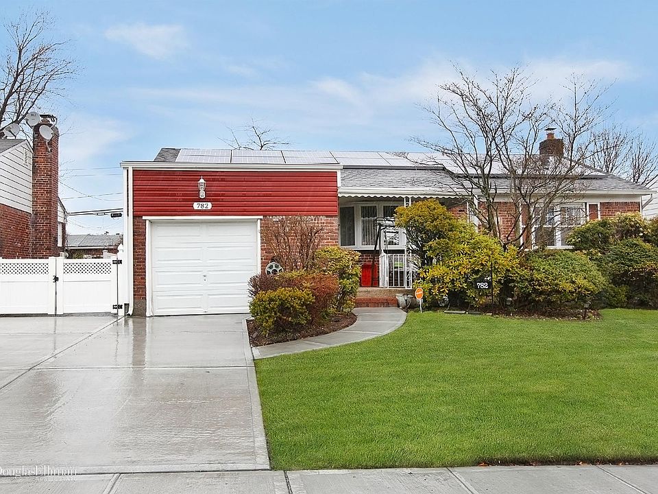 1st image of 782 Caroline Ave