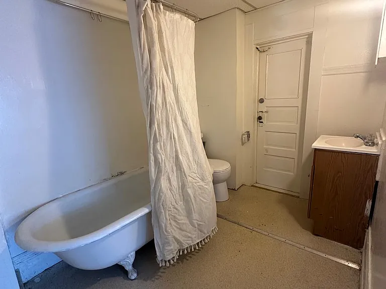 1930 Lafayette St #23 — Photo 7