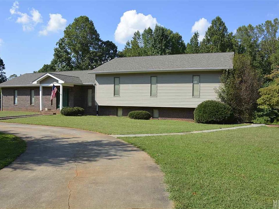 1st image of 3306 Mull Creek Ln