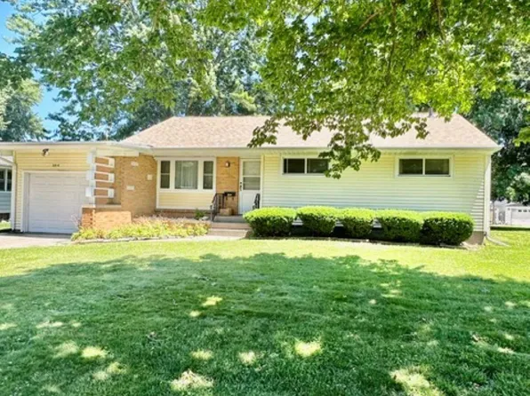 2014 S 4th St, Burlington, IA 52601
