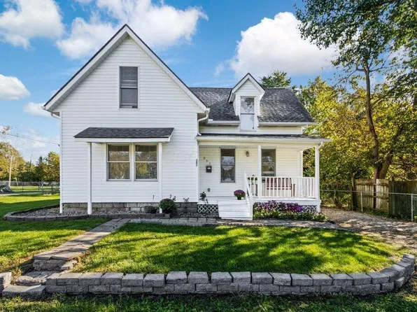 351 Madison St, Plain City, OH 43064