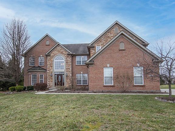 2nd image of 8093 Aster Ct
