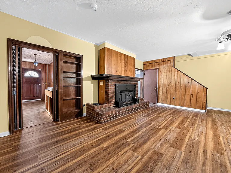 606 Harper Rd — Photo 23