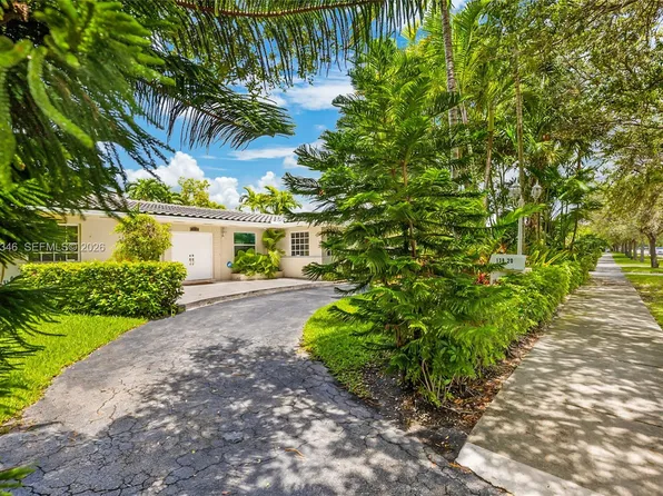 13820 SW 82nd Ave, Palmetto Bay, FL 33158