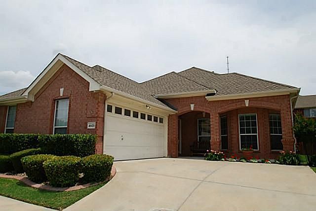 1st image of 4601 Dunes Dr