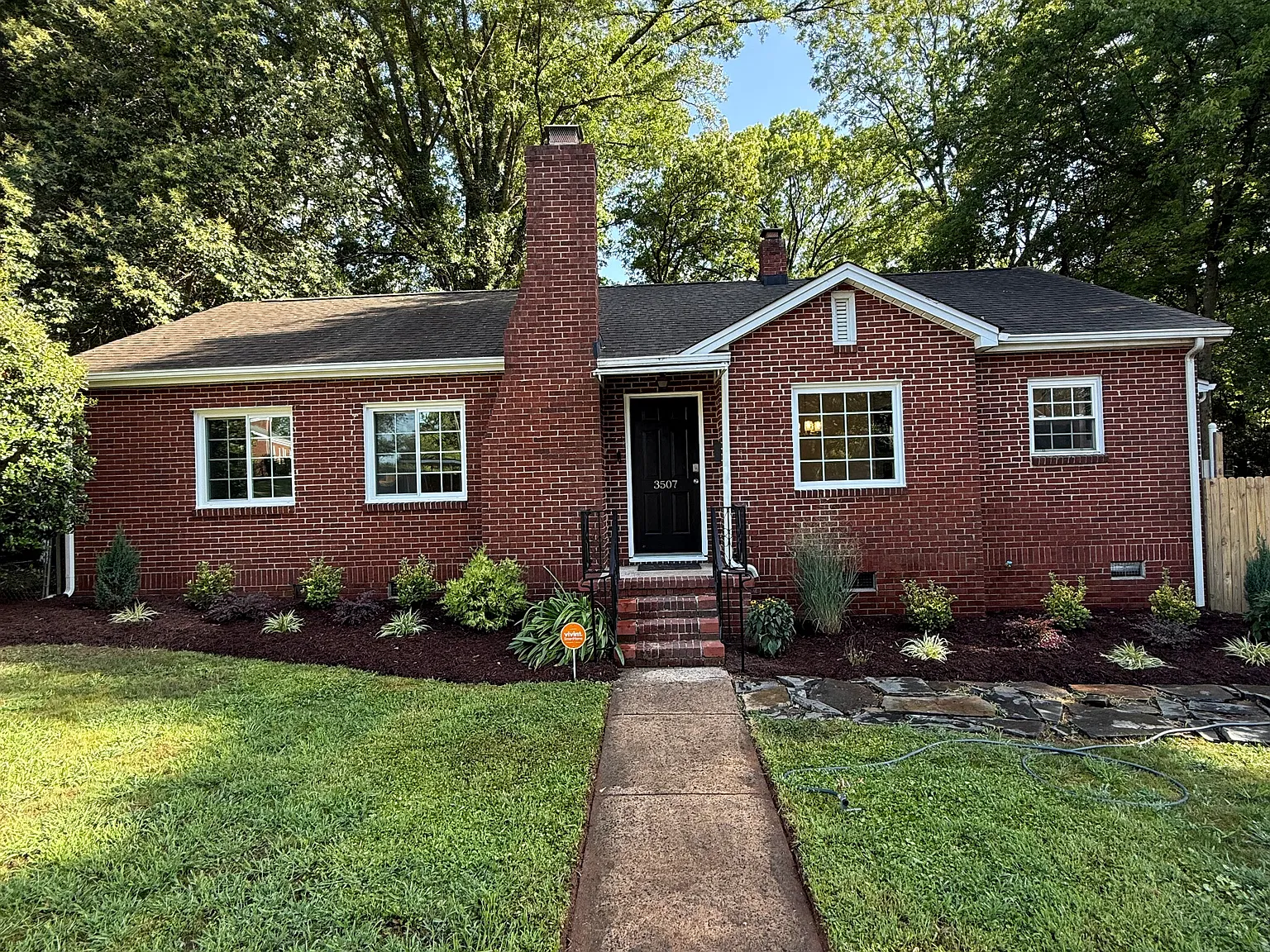 Rogers St, Charlotte — Photo 1