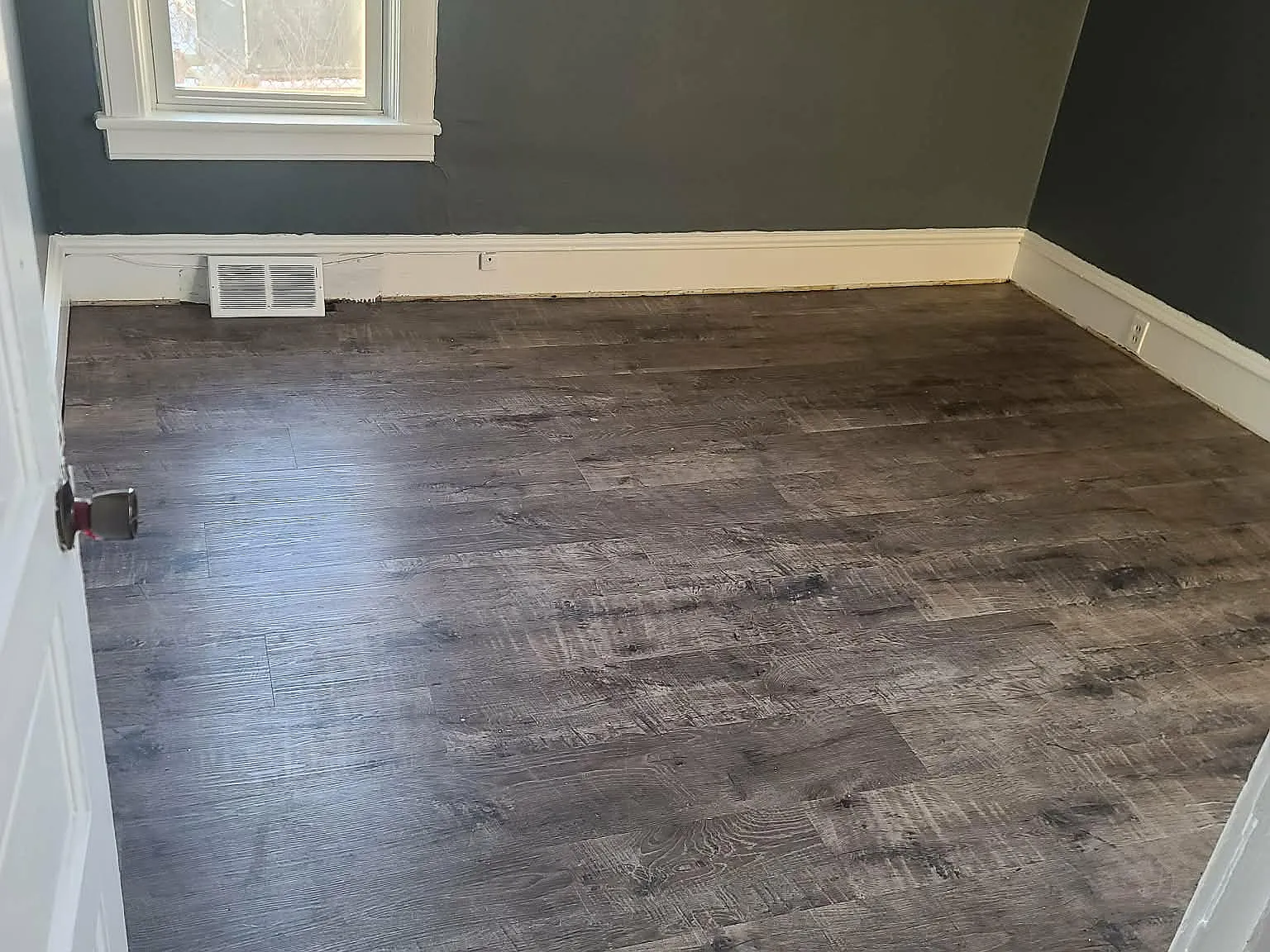 2 bed, 1000 sqft, $1,200 — Photo 3