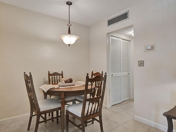 5th image of 1300 N 12th Court #4b