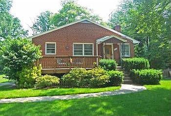 1st image of 1014 Poplar Dr