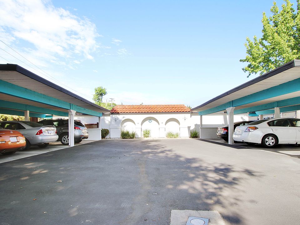 1st image of 655 Lynwood Ave #7