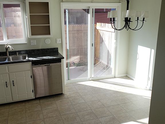 4th image of 1219 Willow Bend Cir #7