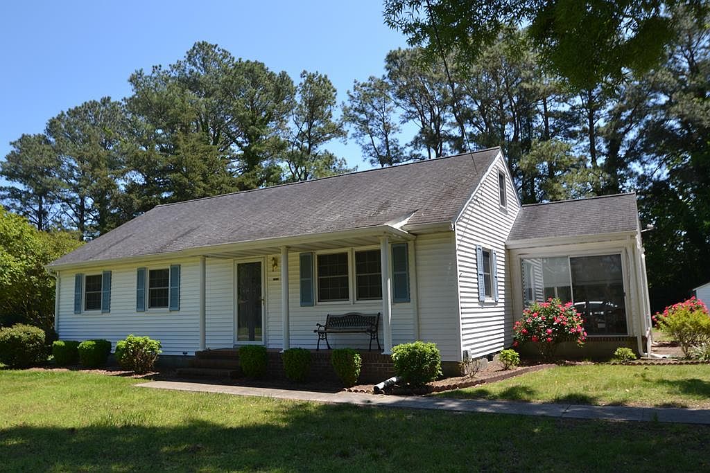 10186 Pine Ave, Nassawadox, VA 23413 Zillow