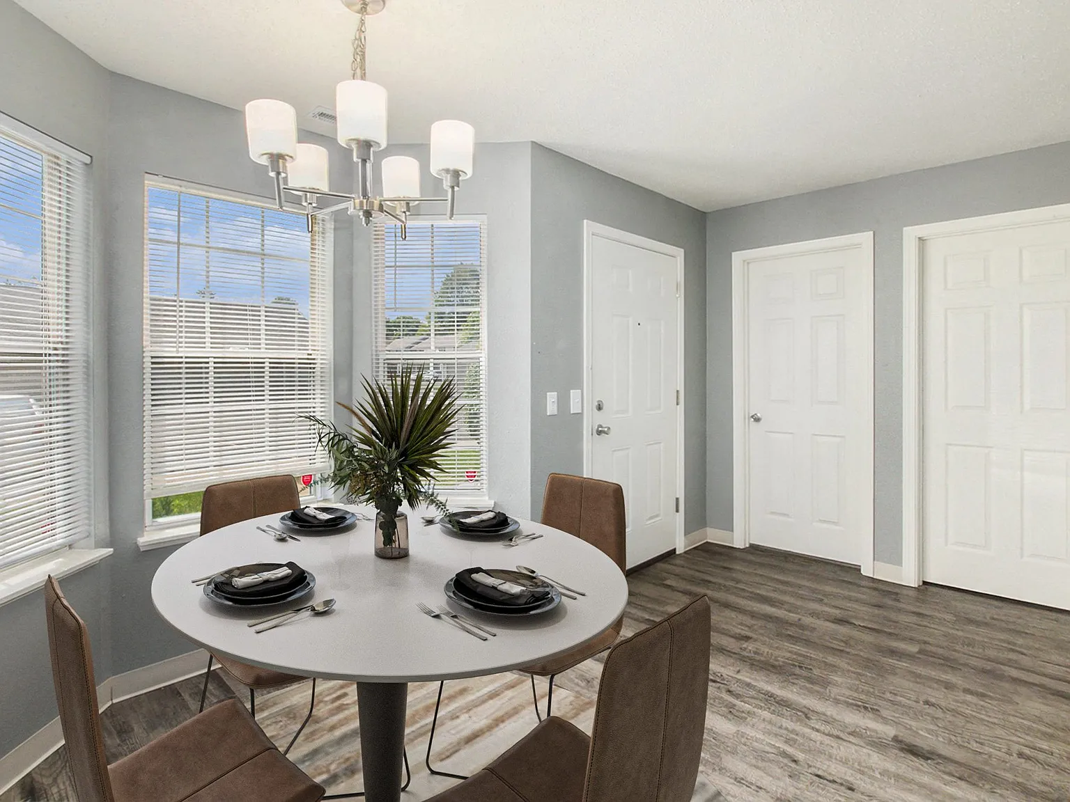 900 West Townhomes — Photo 4