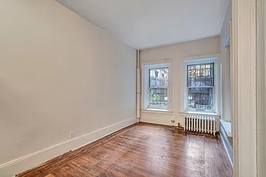 Rented by Avi Nash Associates