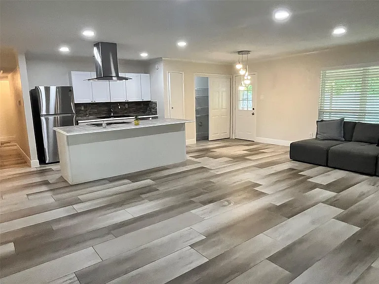4407 Kevinkay Dr — Photo 8