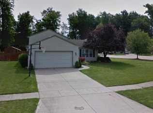 124 Driftwood Ct, Elyria, OH 44035