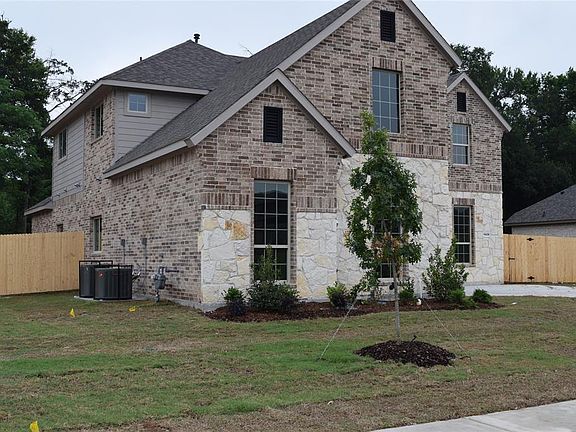 3rd image of 1608 Sagewood Dr