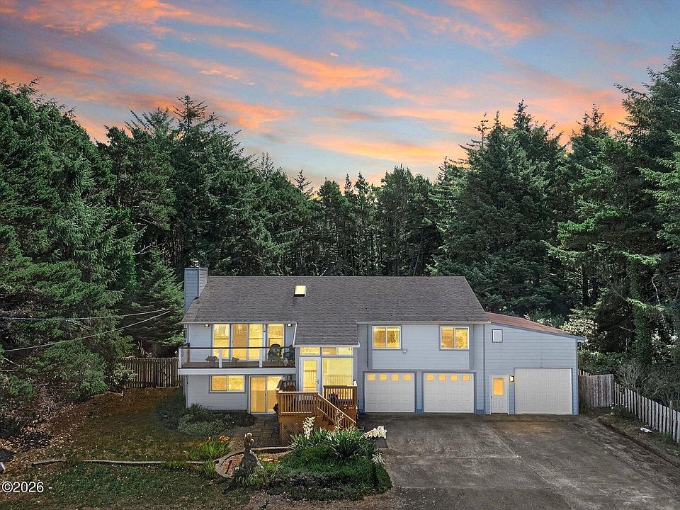 1st image of 4067 SW Fehrenbacher Dr