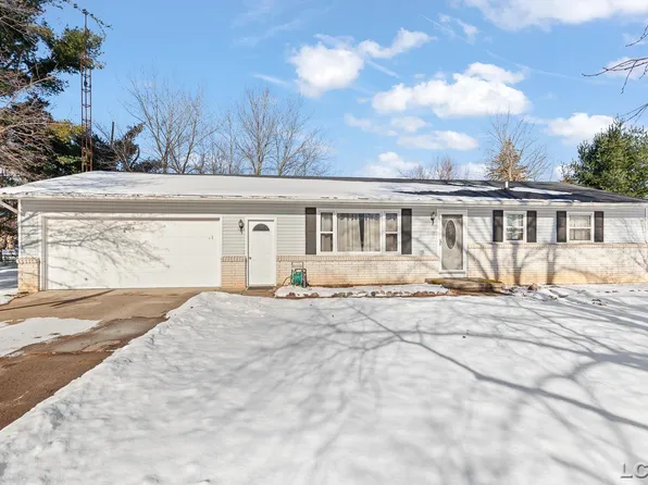 1464 Mardan Dr, Adrian, MI 49221