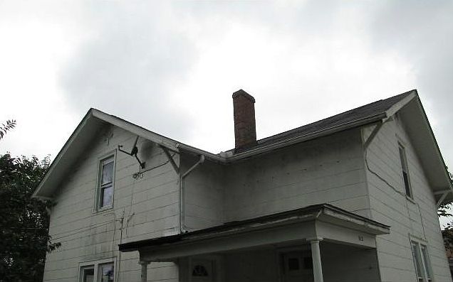2nd image of 812 Nicklin Ave
