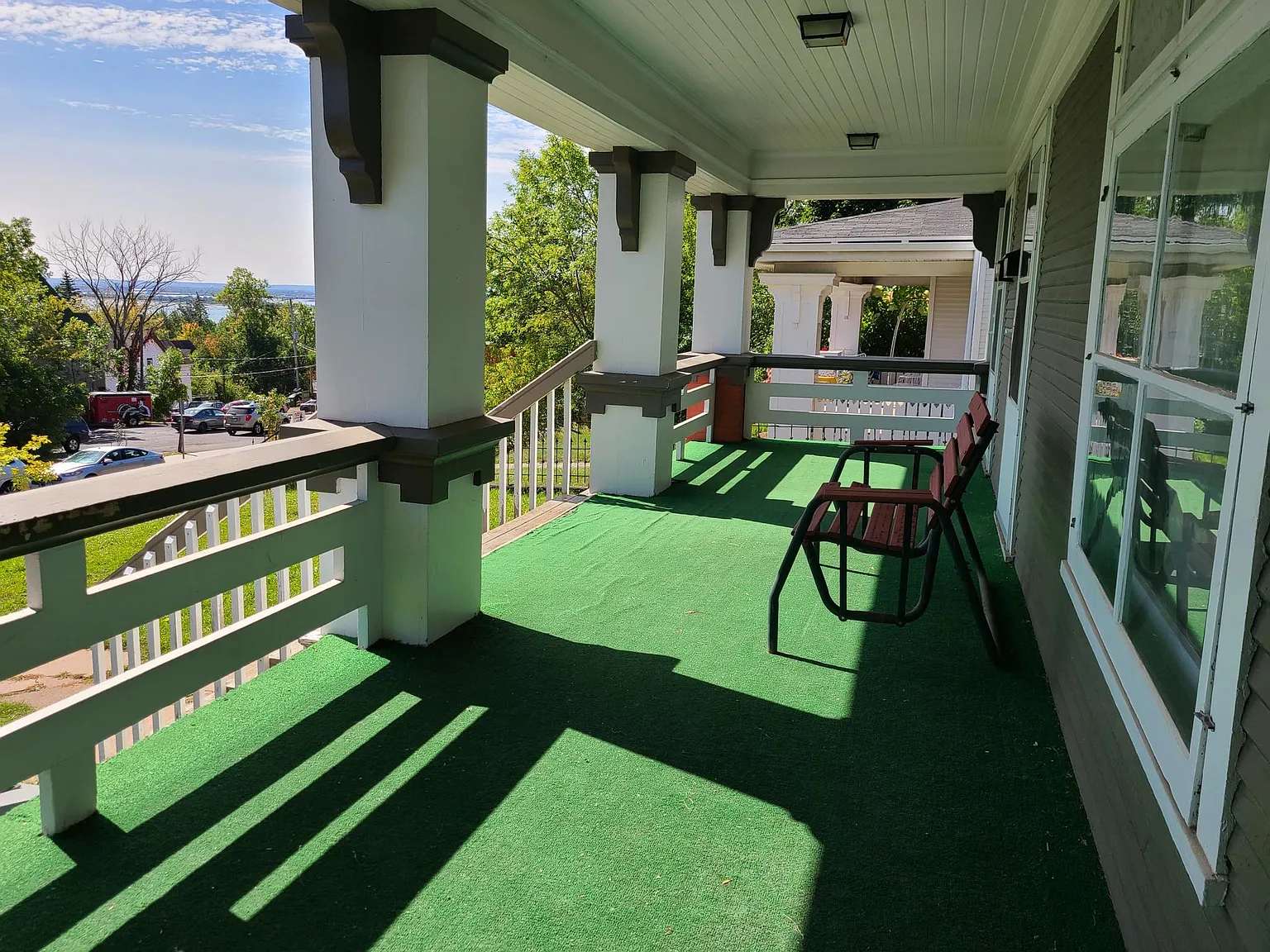 6 bed, 10 sqft, $3,570 — Photo 3