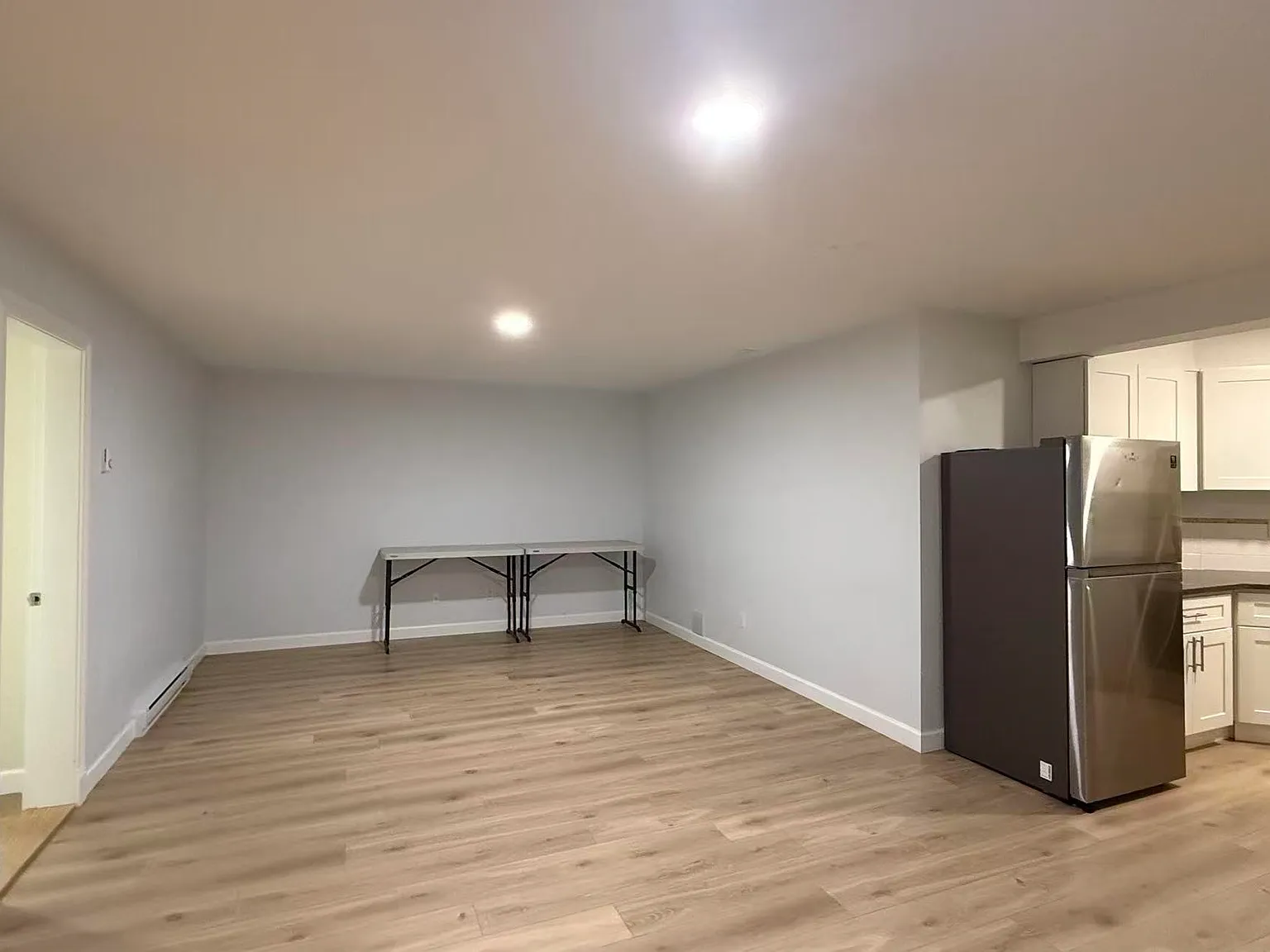 2 bed, 1400 sqft, $1,800 — Photo 4