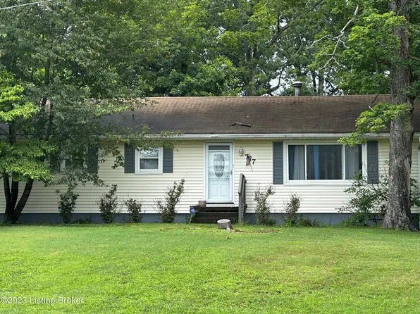 737 W Crocus Dr, Radcliff, KY 40160