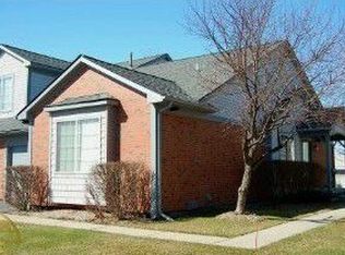 503 Winwood Cir #1, Walled Lake, MI