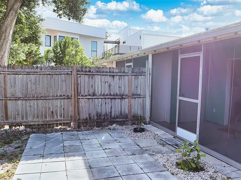 2118 Michele Dr — Photo 56