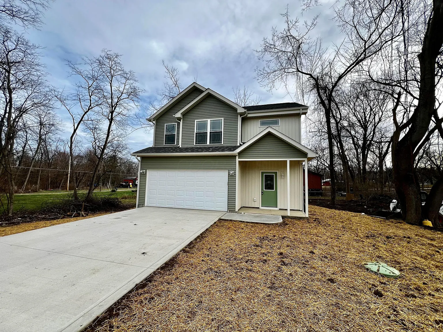 13338 Maple Rd NE photo 1