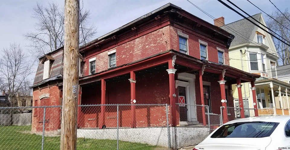 2nd image of 69 Phila St