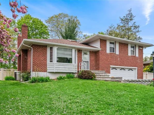 106 Robbins Lane, Jericho, NY 11753