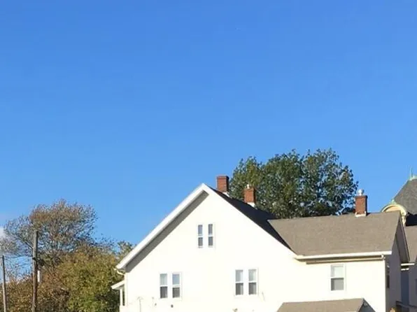 18-20 Crosby Pl, Pittsfield, MA 01201