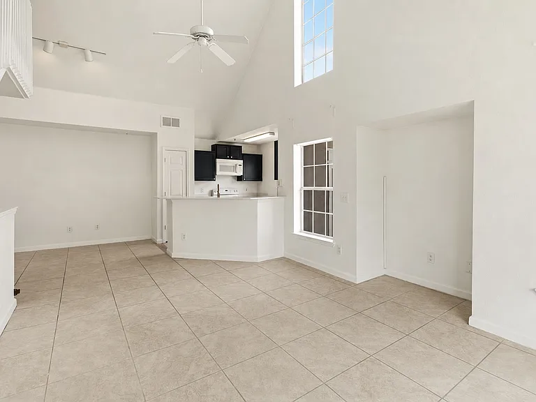 9157 Lee Vista Blvd #205 — Photo 5