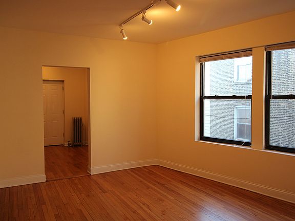 3rd image of 1634-38 W North Shore Ave #3