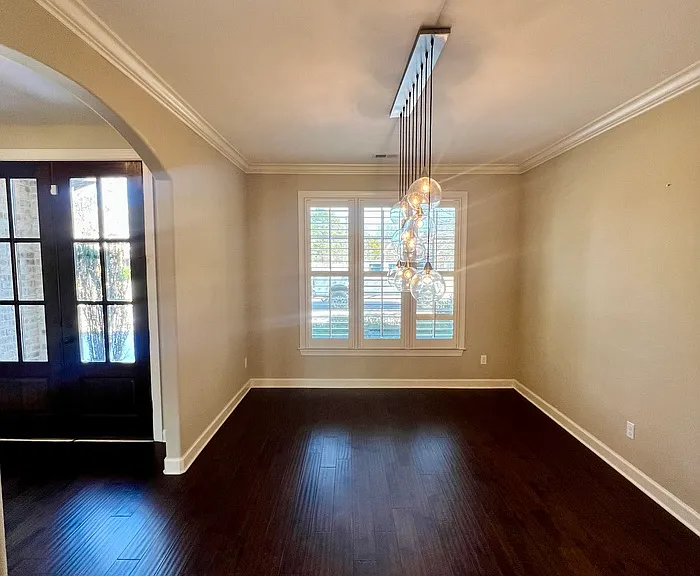 771 Six Oaks Ln — Photo 7